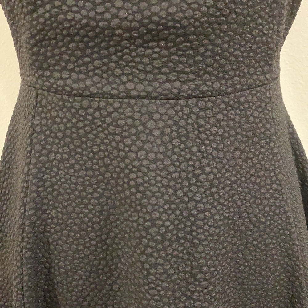 BLACK DRESS - Picture 3 of 6